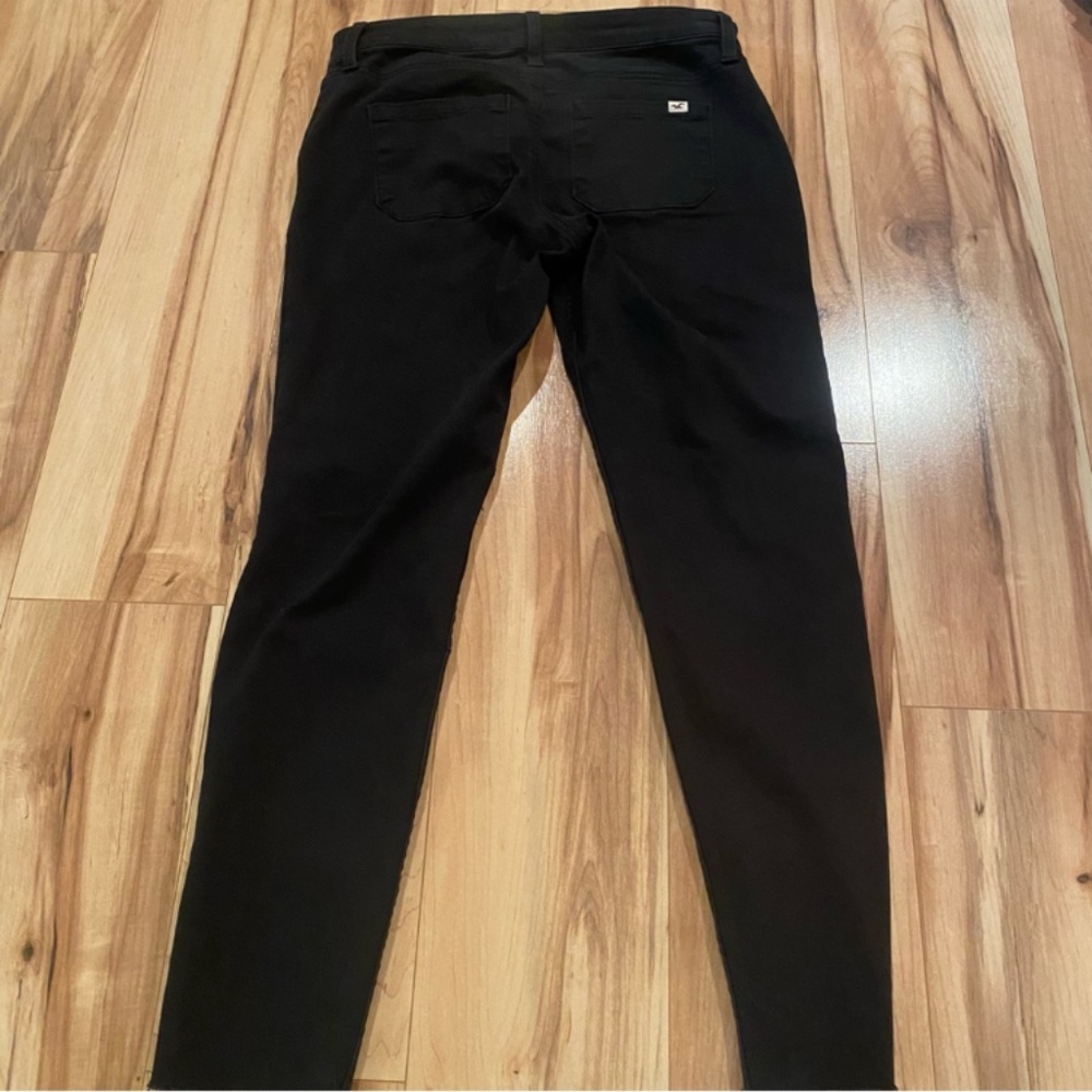 SALE!!! Hollister Low Rise Super Skinny Crop Pants—5R - Picture 4 of 6